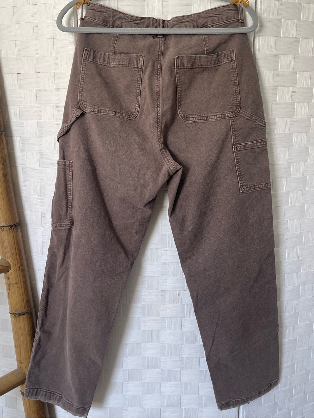 American Eagle High Rise 90s Boyfriend Cargos 🐴 - Picture 10 of 16